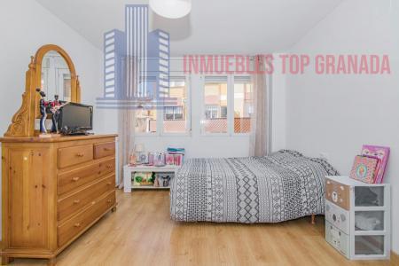 For sale of house in Gójar