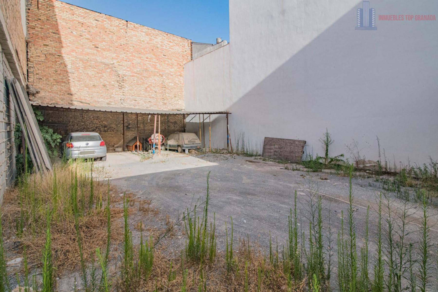 For sale of land in Maracena