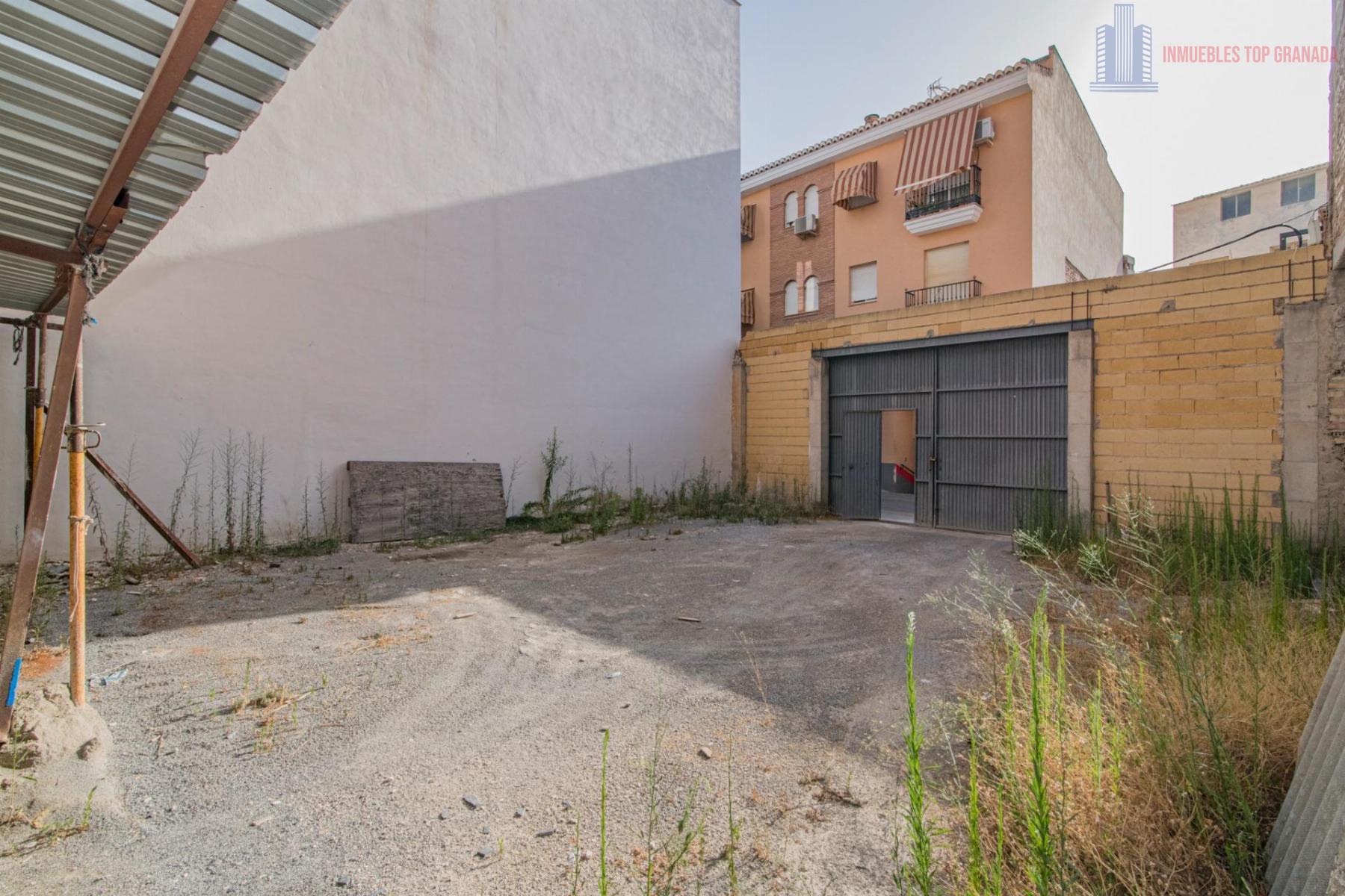 For sale of land in Maracena