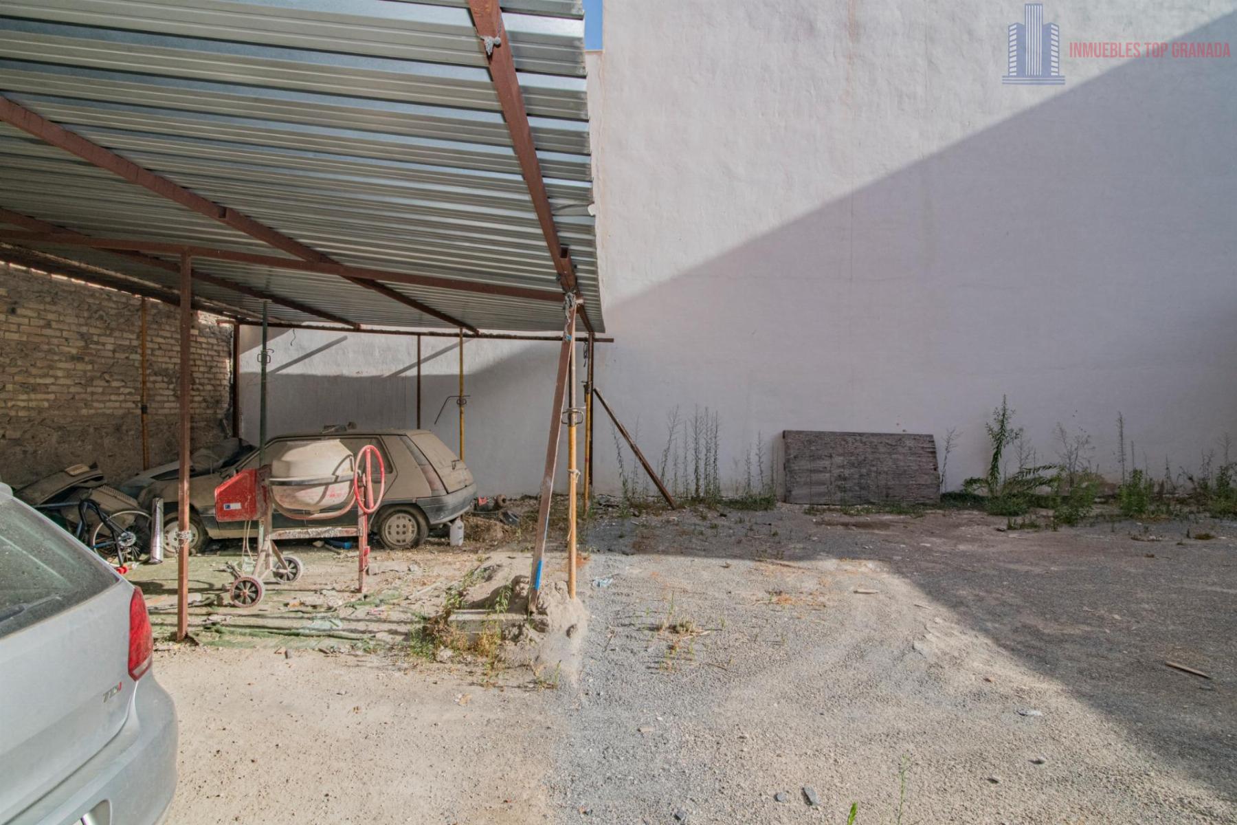 For sale of land in Maracena