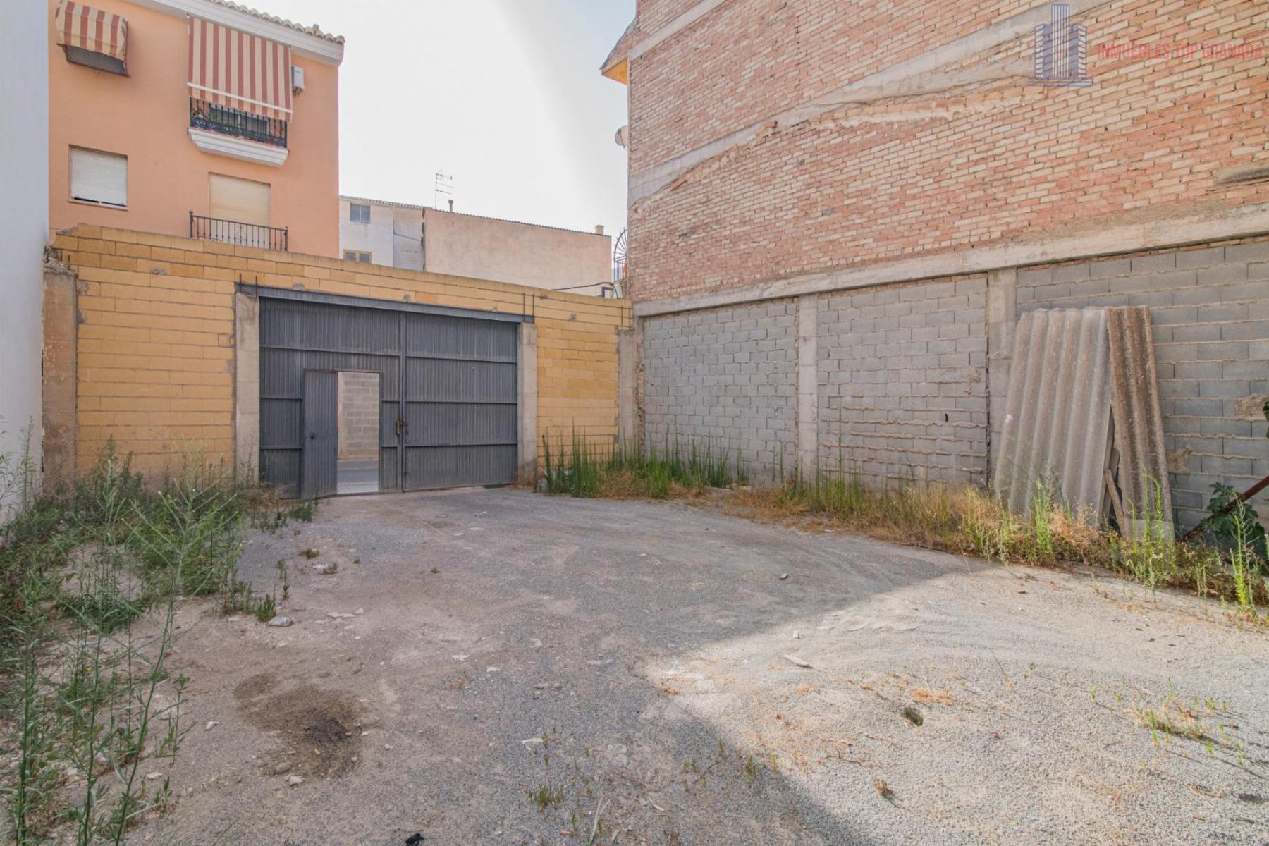 For sale of land in Maracena