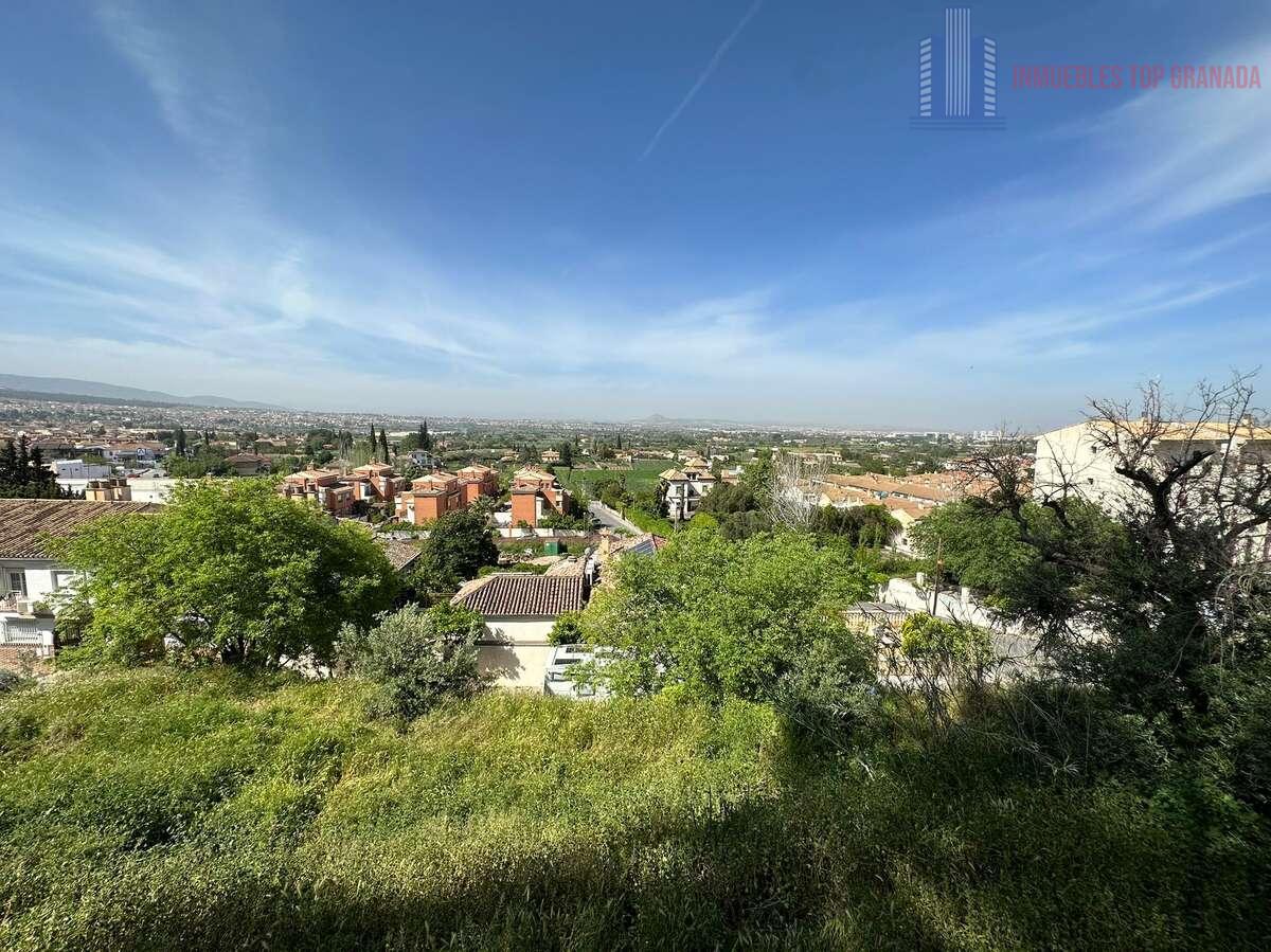 For sale of land in Huétor Vega