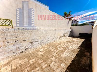 Venta de chalet en Huétor Vega