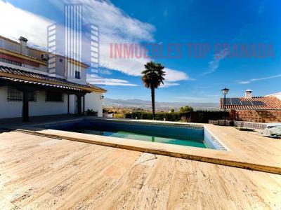Venta de chalet en Huétor Vega