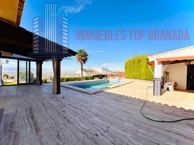 Venta de chalet en Huétor Vega