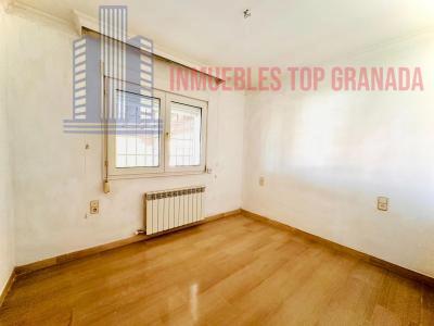Venta de chalet en Huétor Vega