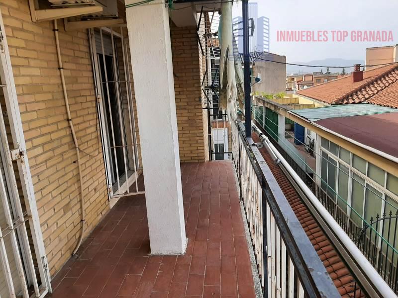 For sale of flat in Maracena