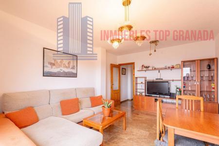 For sale of apartment in La Zubia