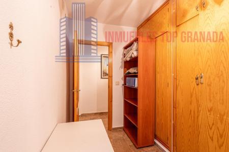 For sale of apartment in La Zubia