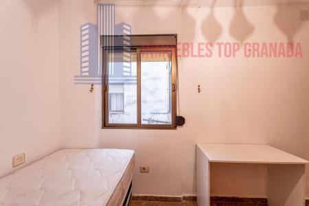 For sale of apartment in La Zubia