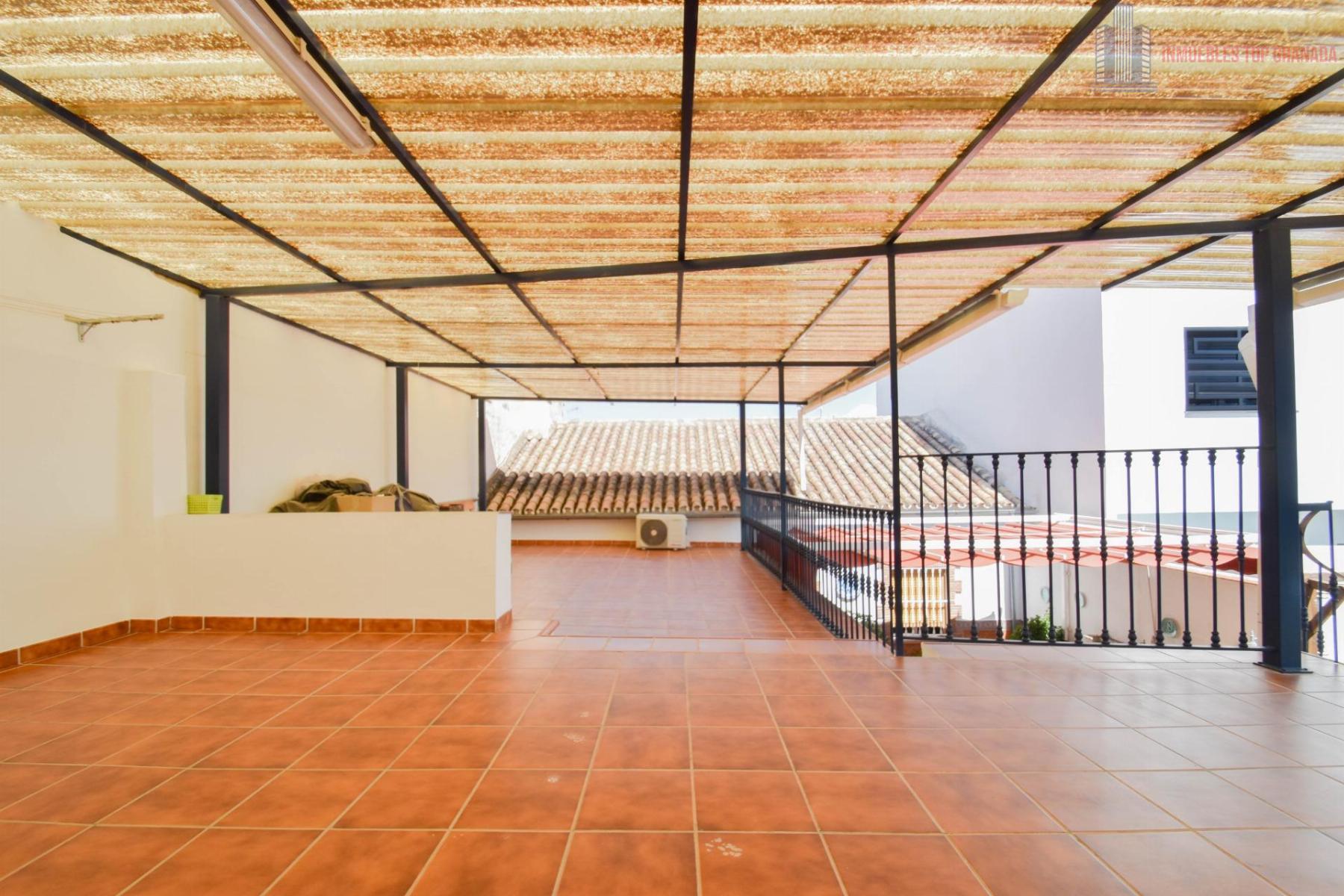 For sale of house in Peligros