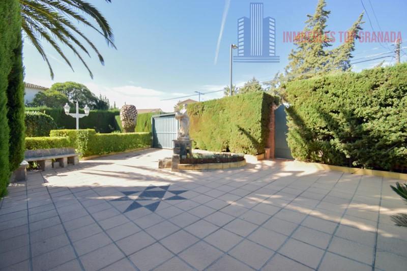 Venta de chalet en Otura