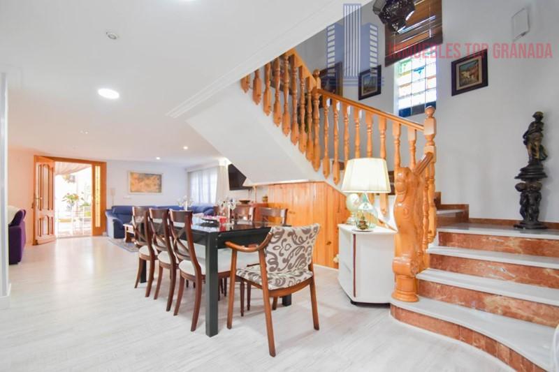 Venta de chalet en Otura