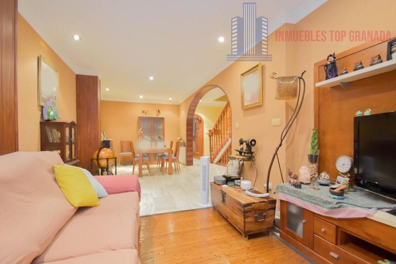 For sale of duplex in Santa Fe