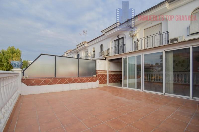 For sale of duplex in Santa Fe