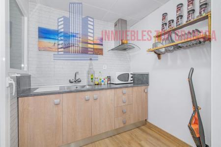 For sale of flat in Granada