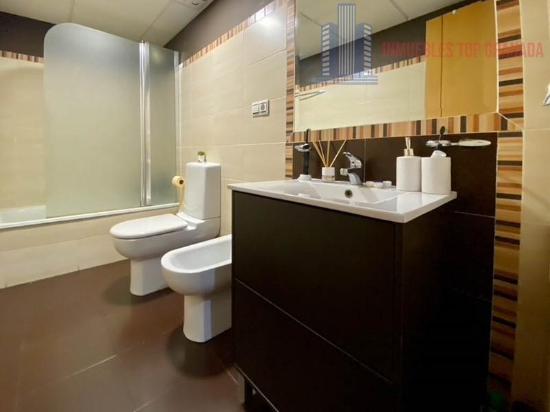 For sale of flat in Atarfe