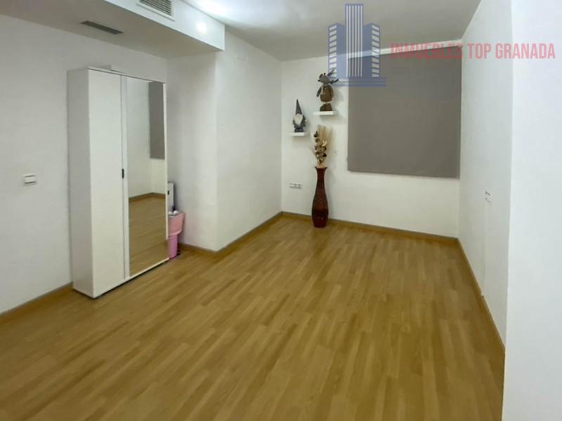 For sale of flat in Atarfe