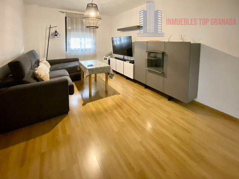 For sale of flat in Atarfe