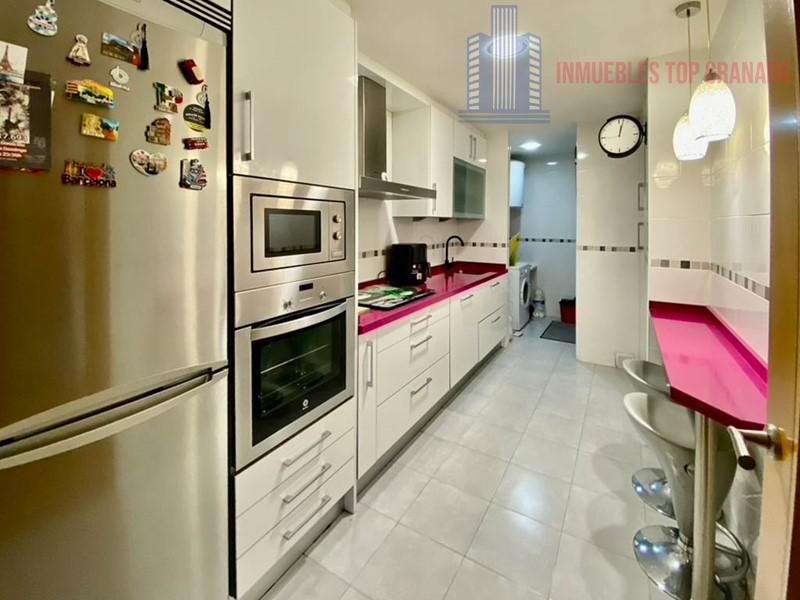 For sale of flat in Atarfe