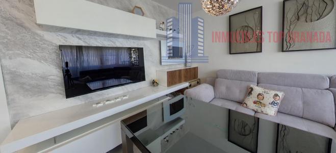 For sale of flat in Granada