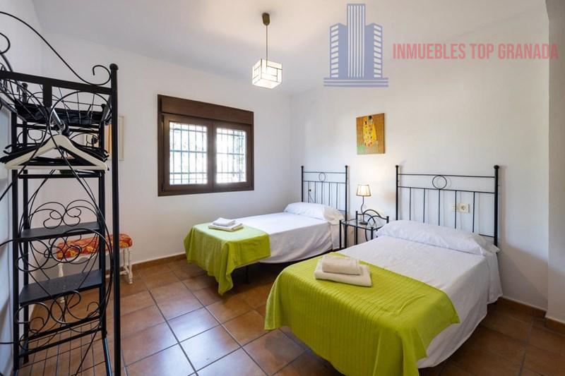 Venta de casa en Granada