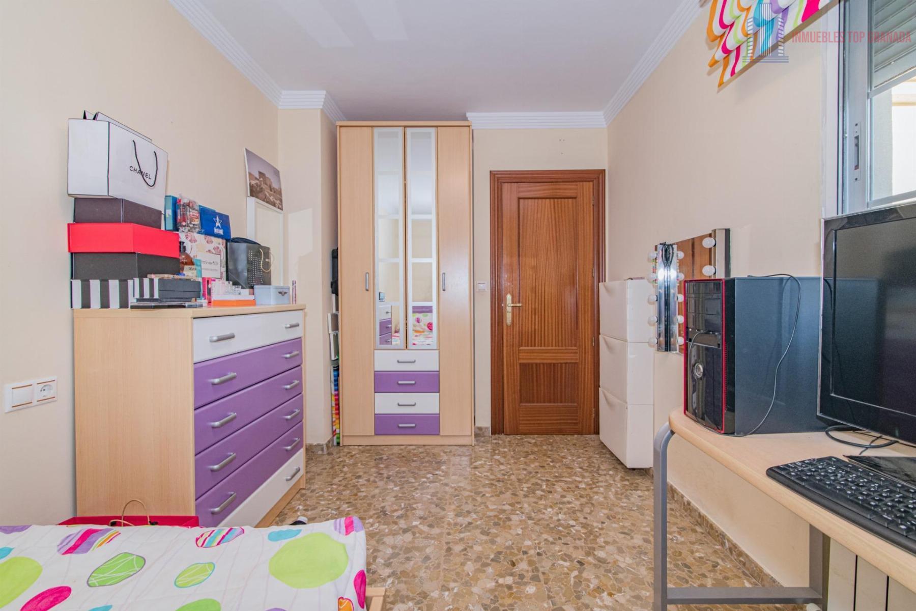 For sale of house in Atarfe