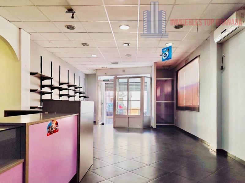 For sale of commercial in Maracena