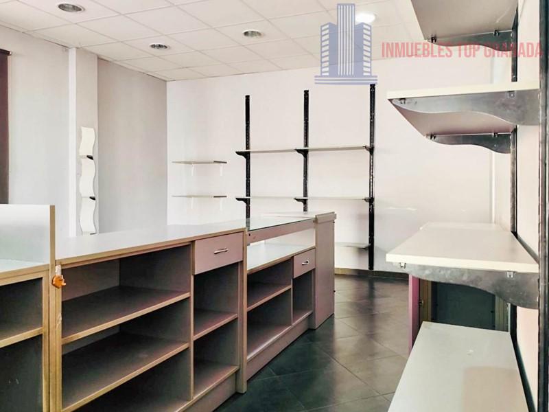For sale of commercial in Maracena