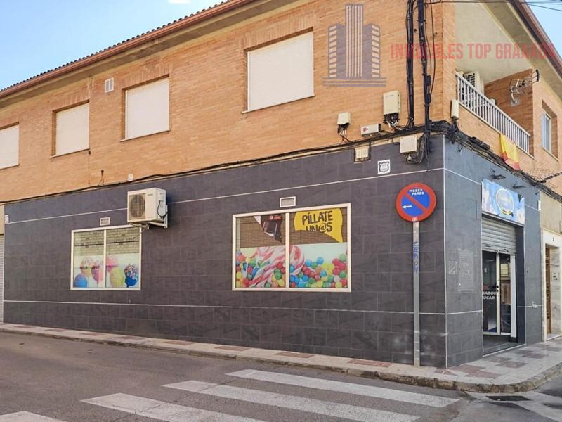 For sale of commercial in Maracena