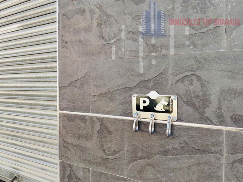 For sale of commercial in Maracena