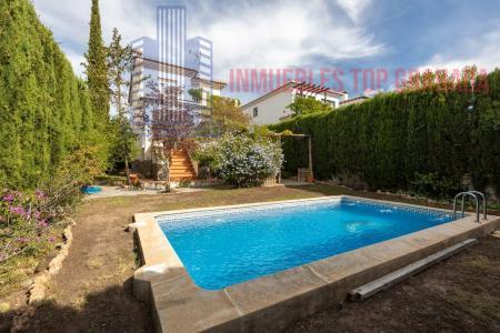 For sale of chalet in Monachil