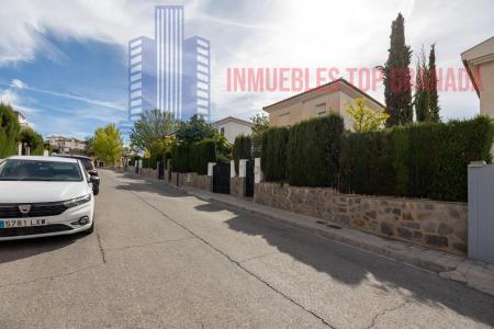 For sale of chalet in Monachil
