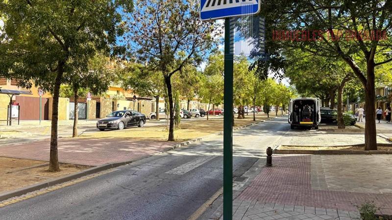 For sale of flat in Granada