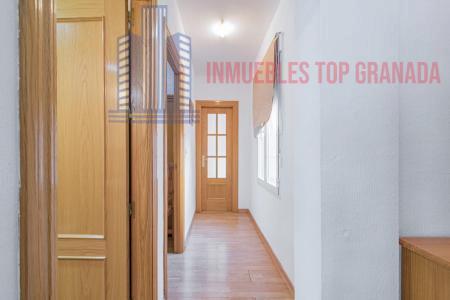 For sale of apartment in Dílar