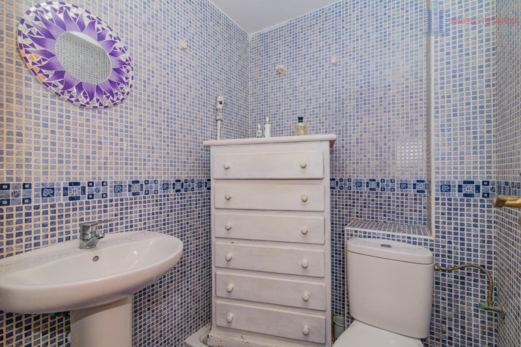 For sale of flat in Las Gabias