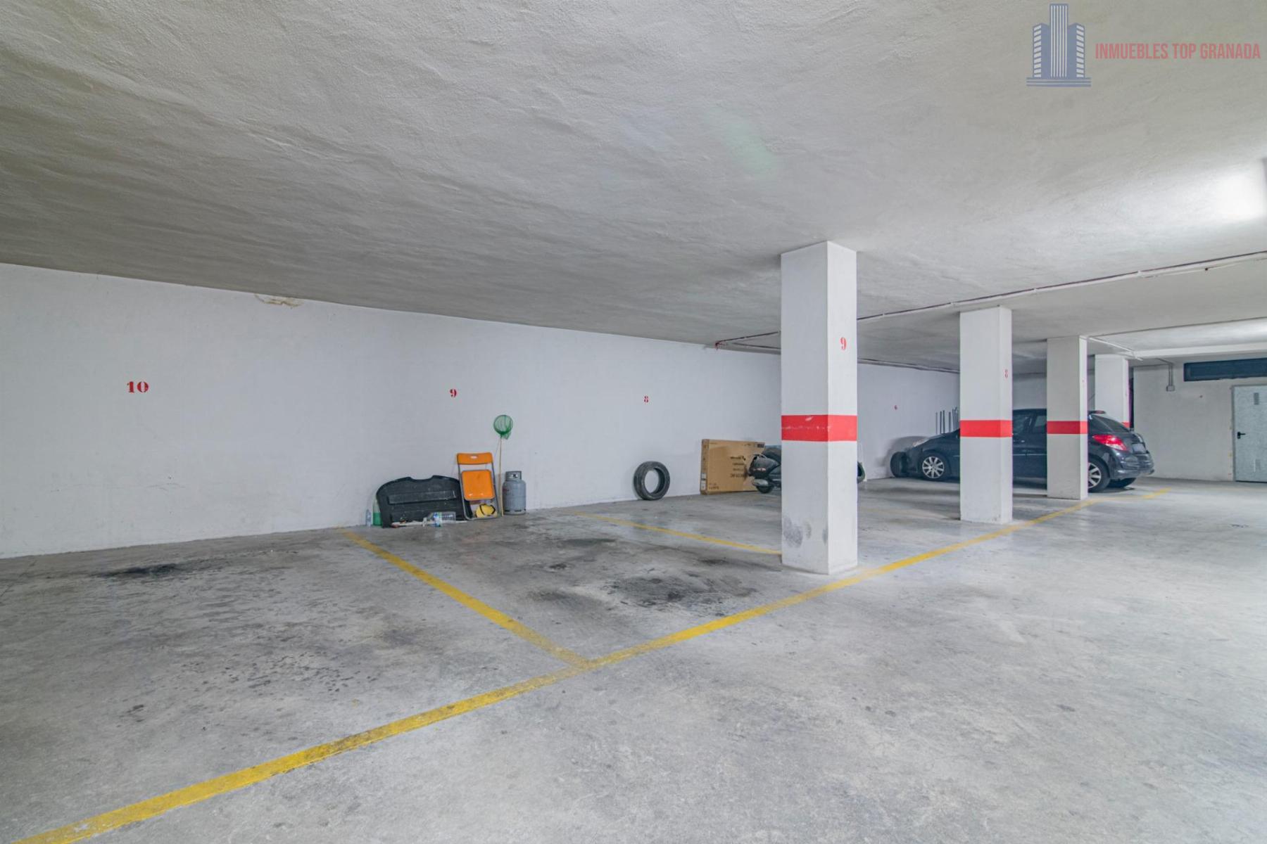 For sale of flat in Las Gabias