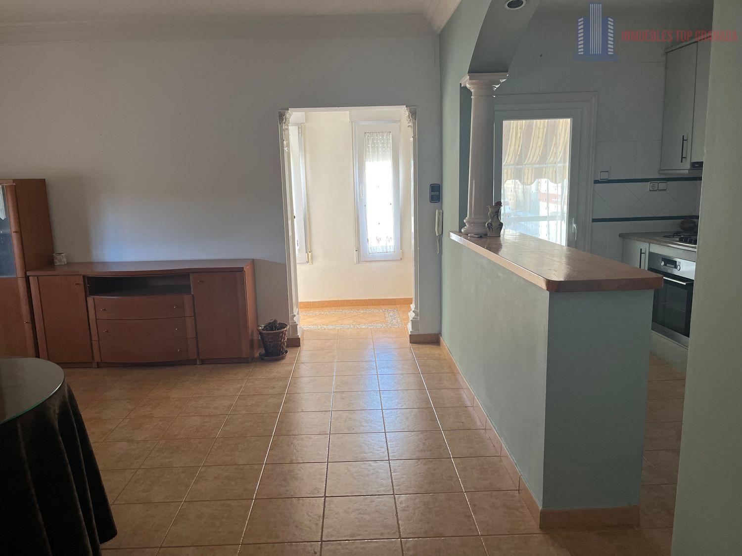 For sale of house in Otura