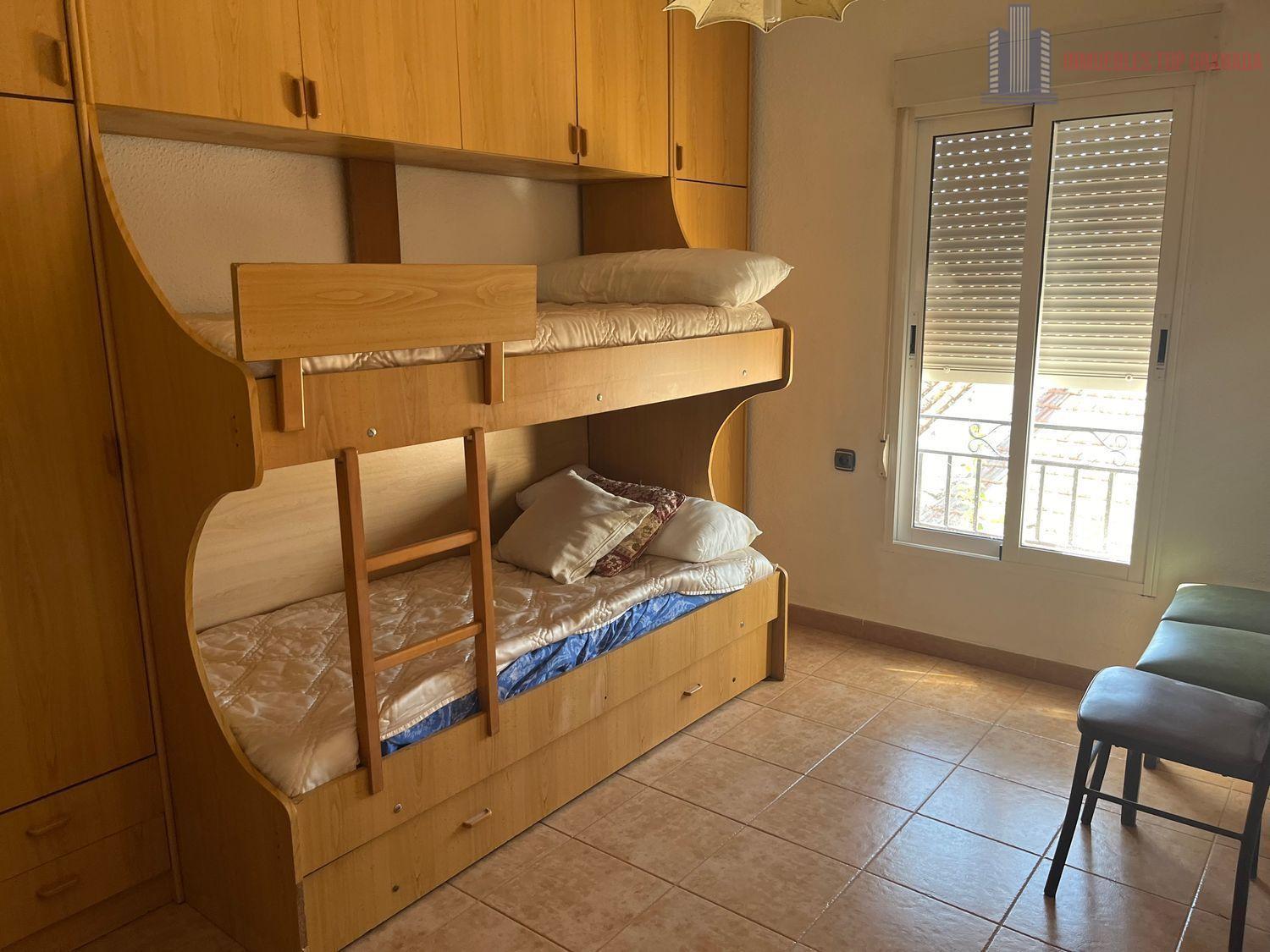 For sale of house in Otura