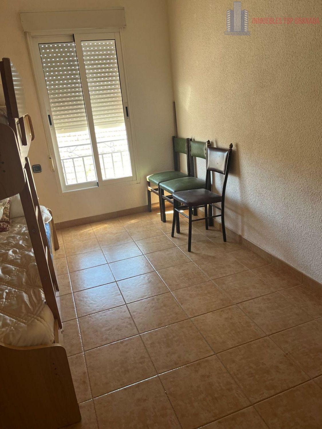 For sale of house in Otura