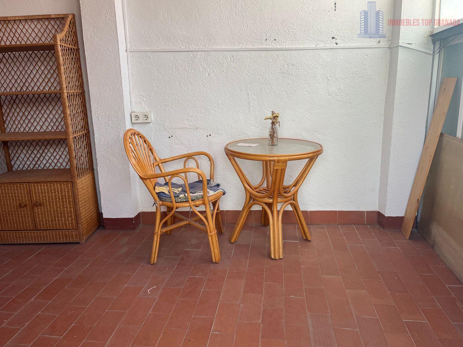 For sale of house in Otura