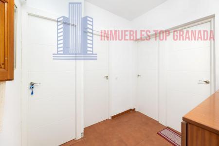For sale of house in Granada