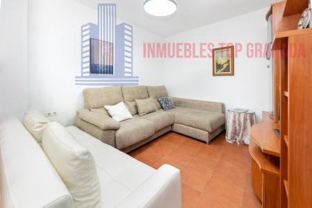 For sale of house in Granada