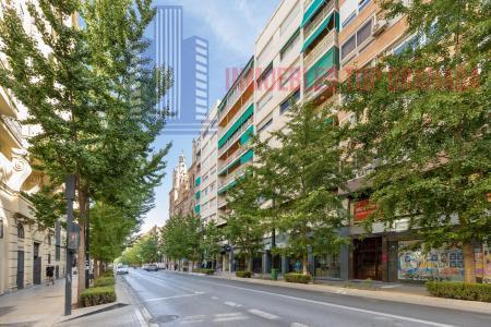 For sale of house in Granada