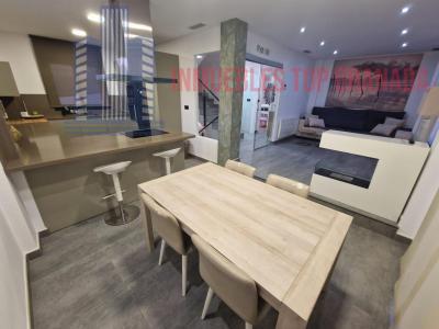 Venta de chalet en Huétor Vega