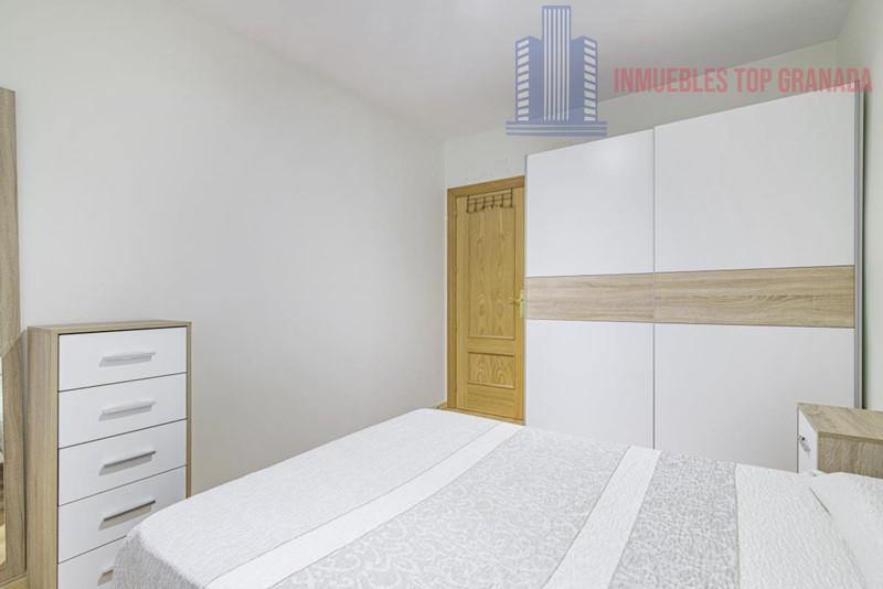 For sale of flat in Híjar