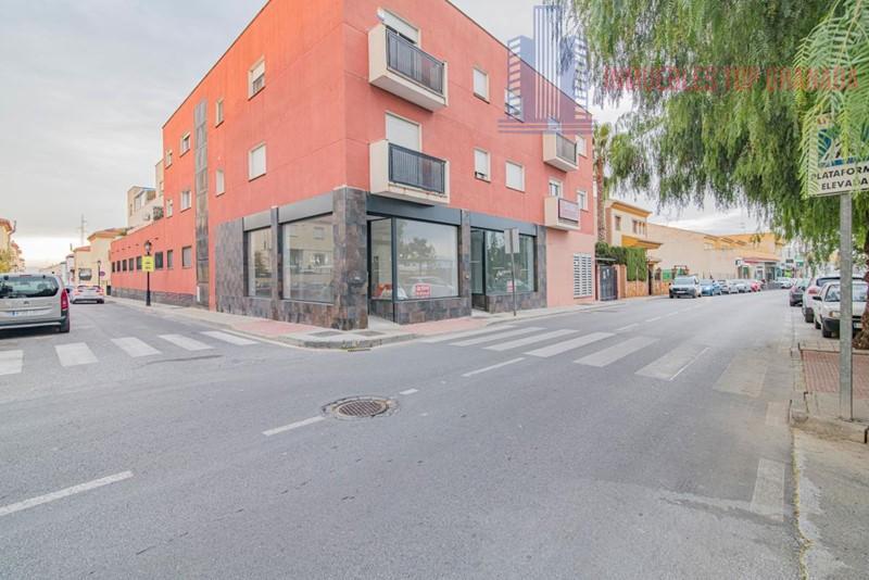 For sale of flat in Híjar