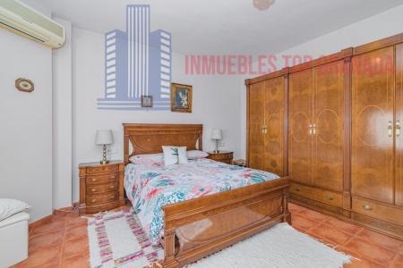 For sale of house in Churriana de la Vega