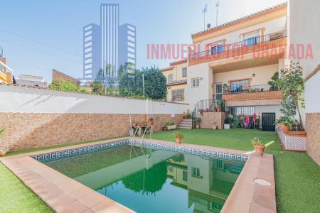 For sale of house in Churriana de la Vega