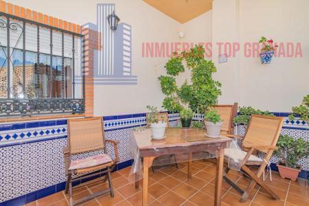 For sale of house in Churriana de la Vega